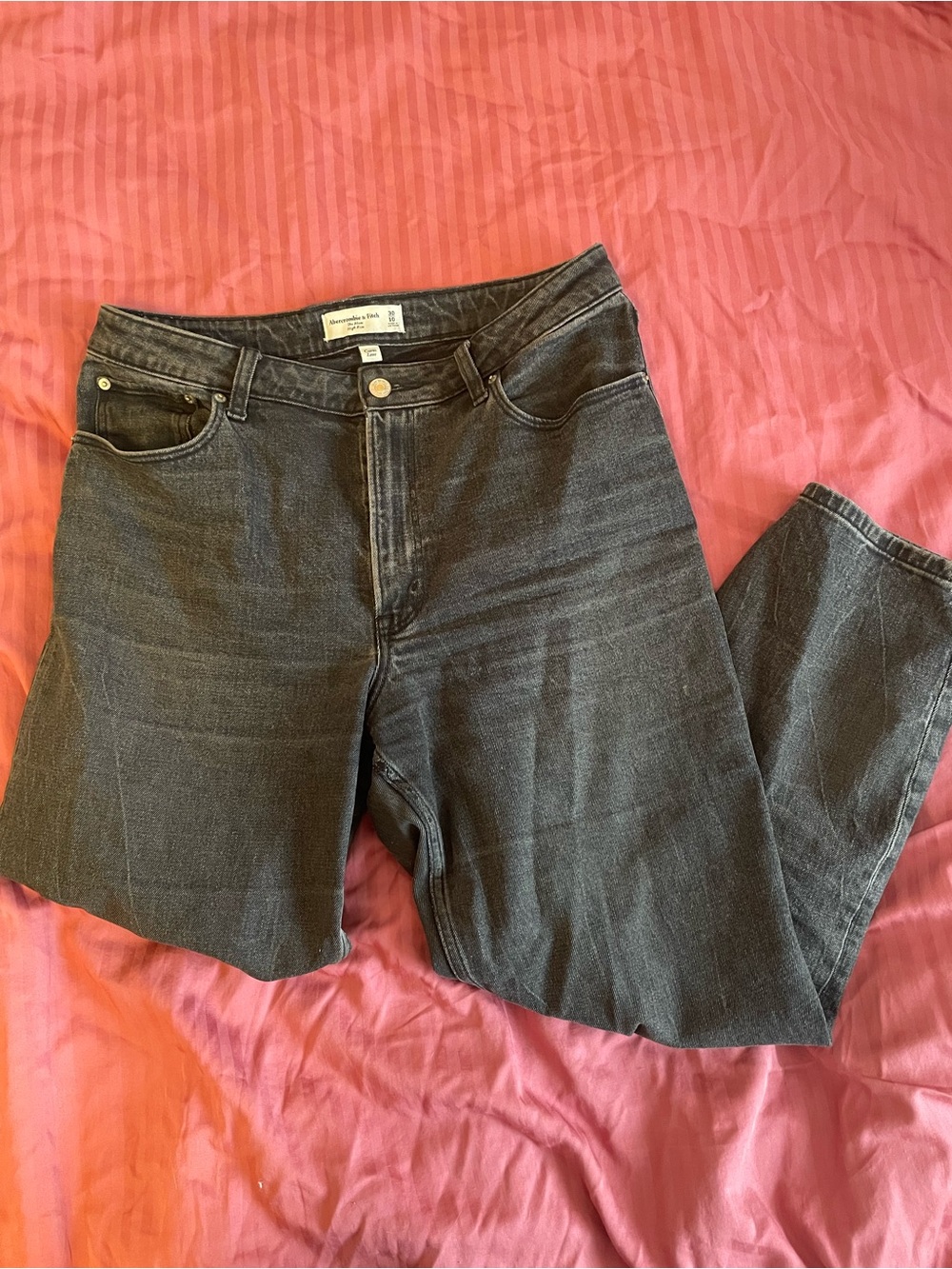 Abercrombie & Fitch Curve Love Mom Jeans